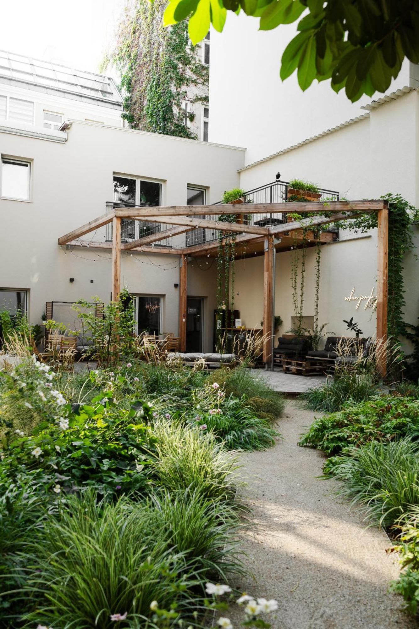 Urban Jungle Apartments Vienna Exterior photo